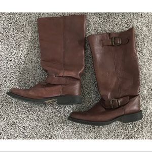 Steve Madden Brown Leather Boots Size 8.5